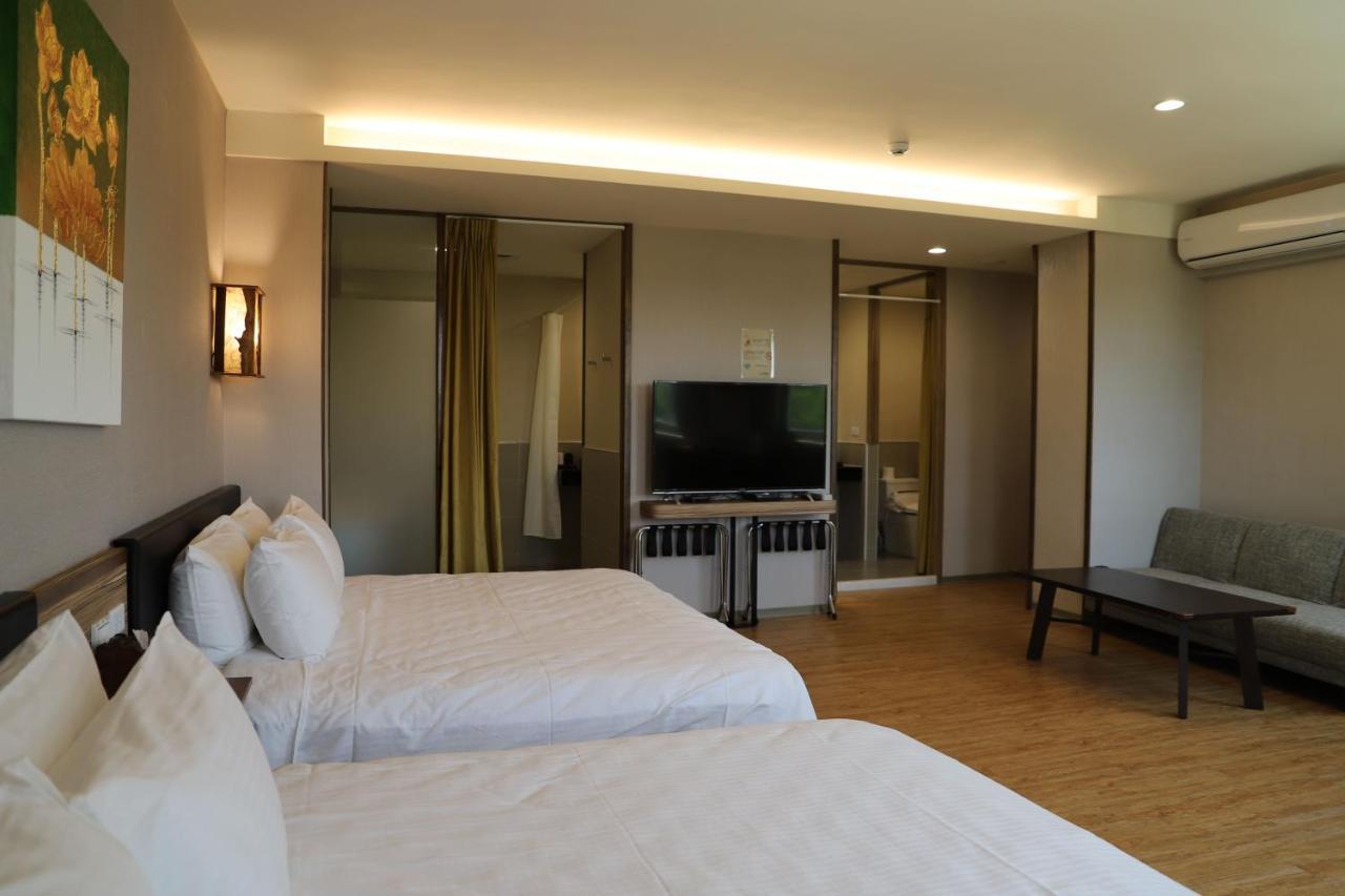Tainan Julie'S Garden 峰情文旅 Hotel Анпин Екстериор снимка