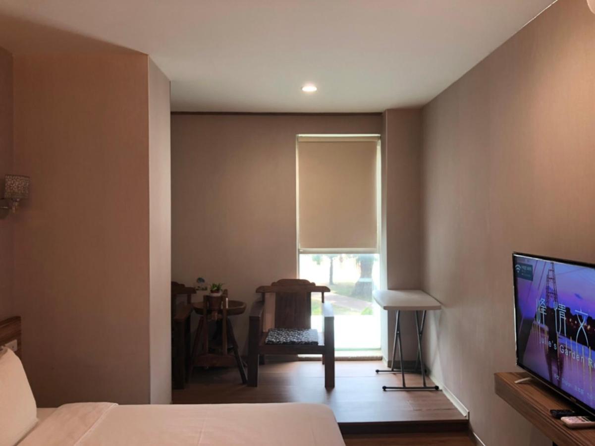 Tainan Julie'S Garden 峰情文旅 Hotel Анпин Екстериор снимка