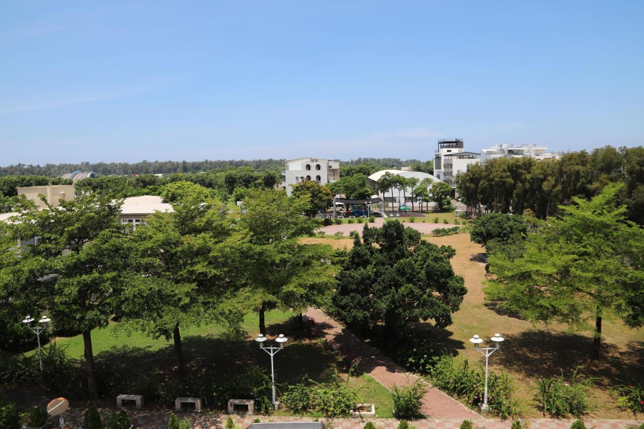 Tainan Julie'S Garden 峰情文旅 Hotel Анпин Екстериор снимка