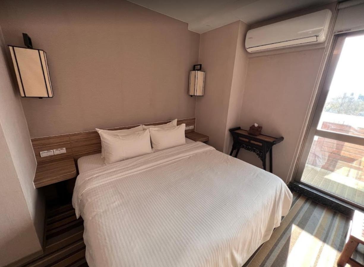 Tainan Julie'S Garden 峰情文旅 Hotel Анпин Екстериор снимка