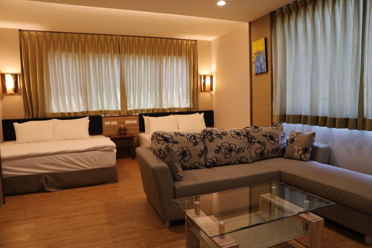 Tainan Julie'S Garden 峰情文旅 Hotel Анпин Екстериор снимка